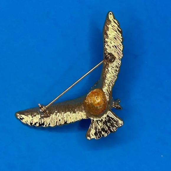 Vintage Rhinestone and Enamel Flying Eagle  Brooch - Picture 2 of 5